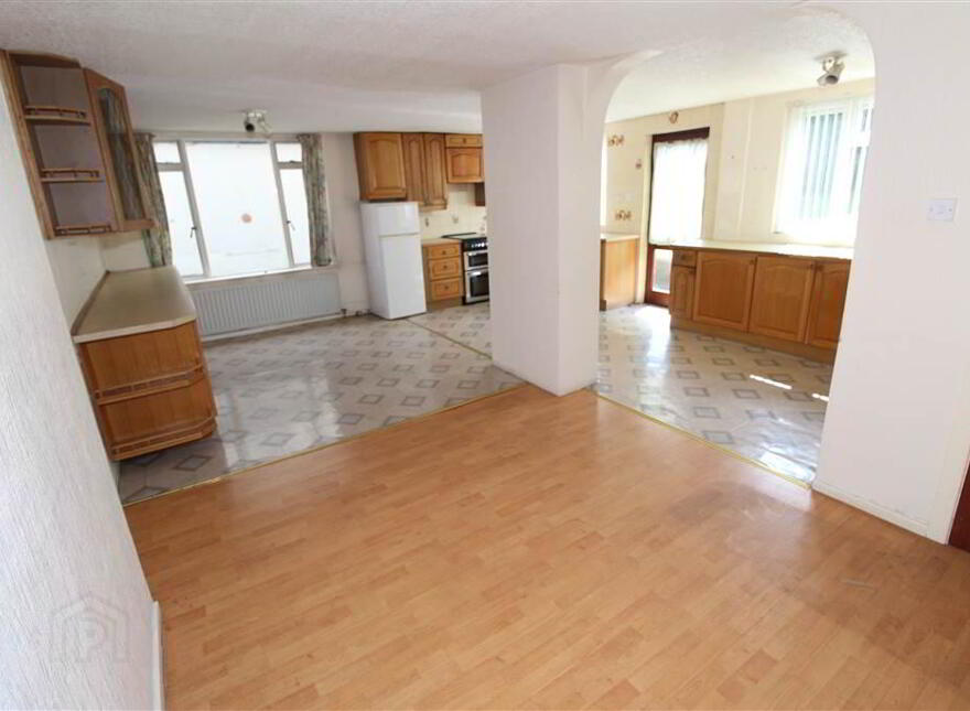 1 Gortin Park, Belfast, BT5 7EP