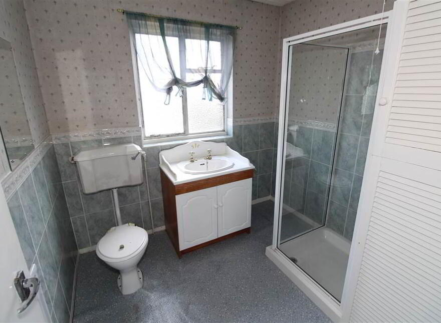1 Gortin Park, Belfast, BT5 7EP