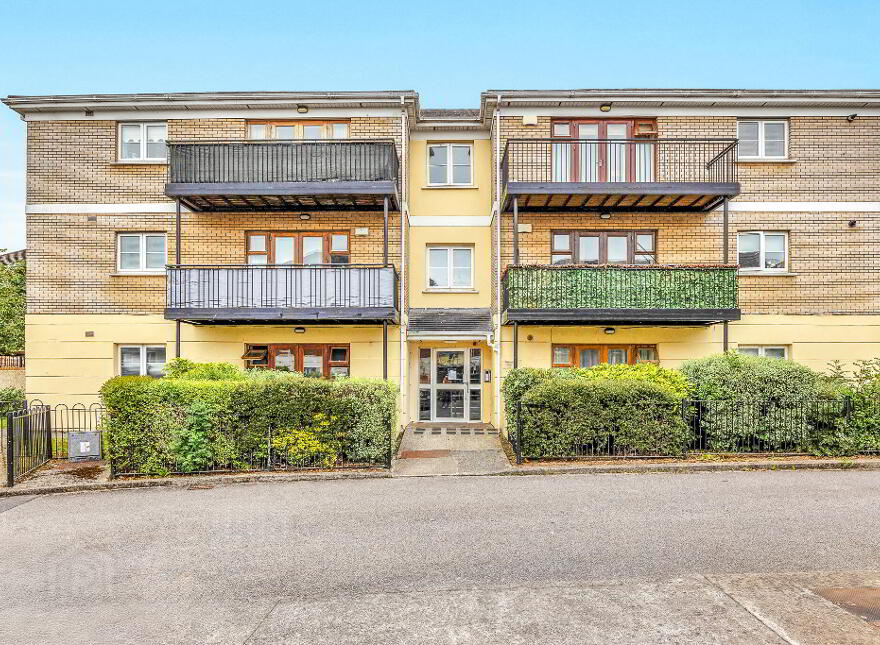 3 Ballentree Lodge, Tyrrelstown, Dublin, D15V008