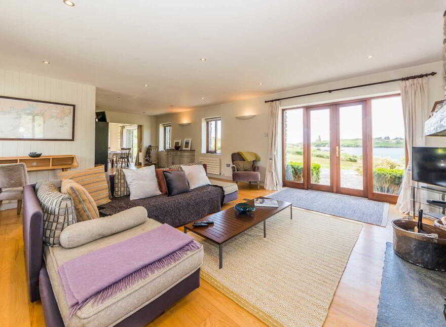 The Stone House, Rossbrin, Schull, P81R827