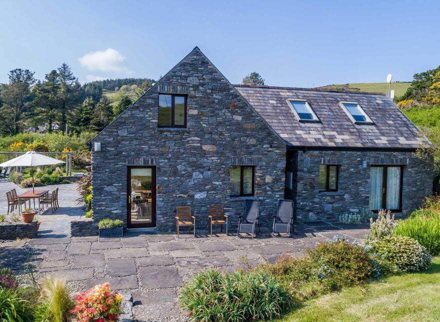 The Stone House, Rossbrin, Schull, P81R827
