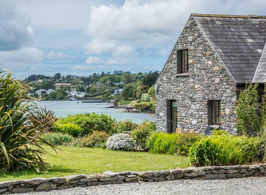 The Stone House, Rossbrin, Schull, P81R827