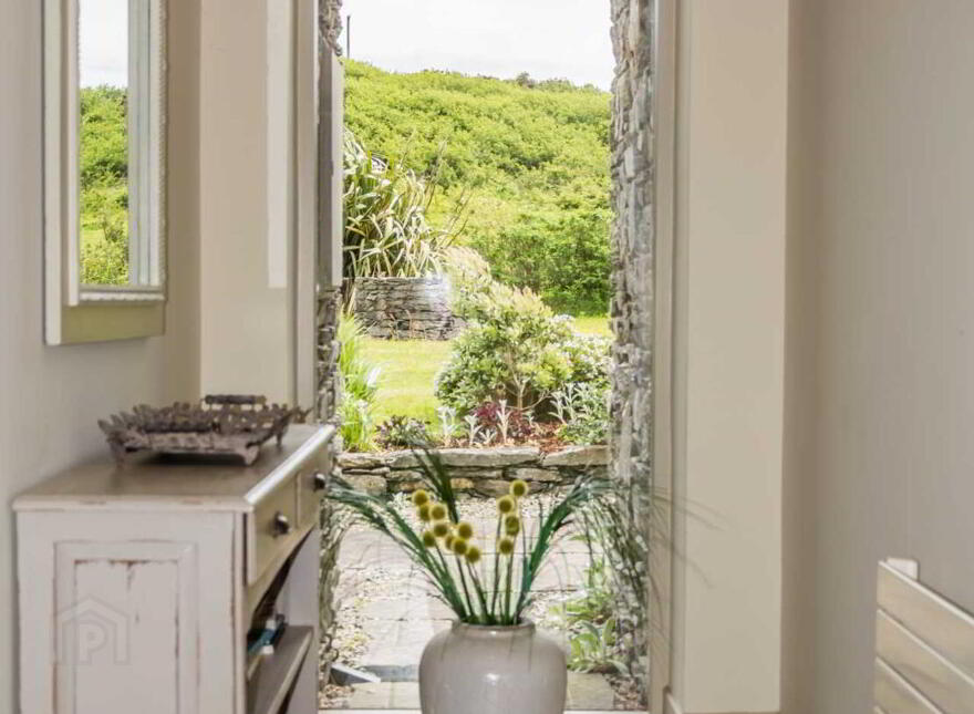 The Stone House, Rossbrin, Schull, P81R827