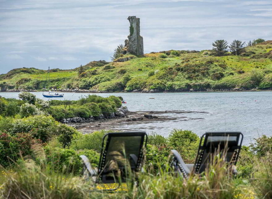 The Stone House, Rossbrin, Schull, P81R827