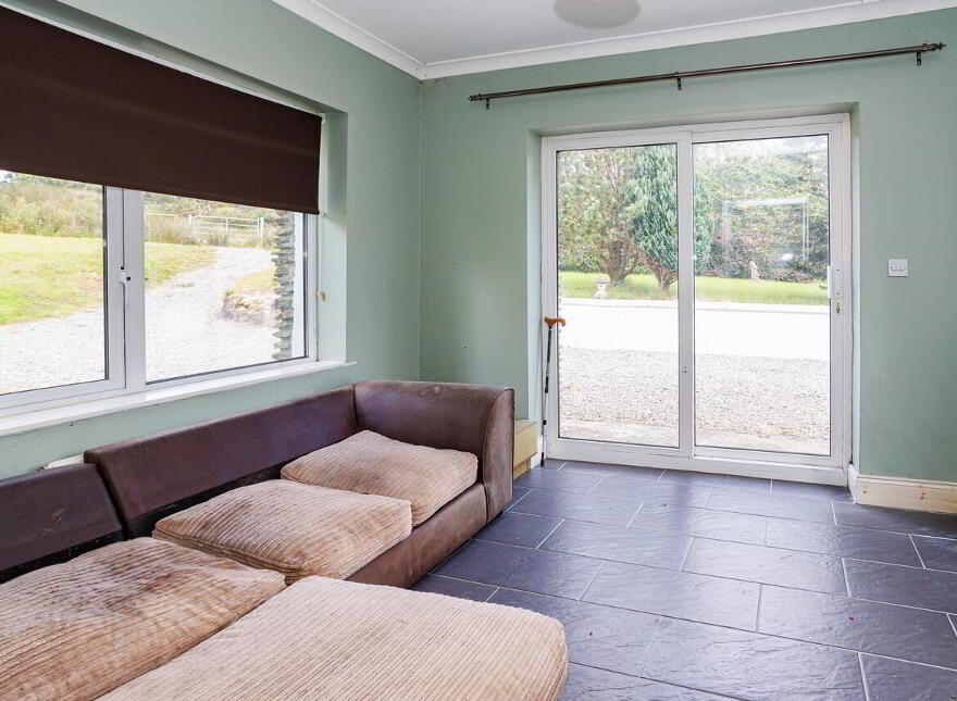 For Sale - Inchiboy, Mastergreehy, Mastergeehy, V23NA49