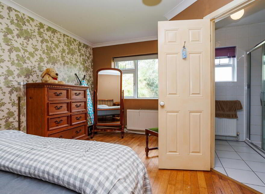 For Sale - Inchiboy, Mastergreehy, Mastergeehy, V23NA49