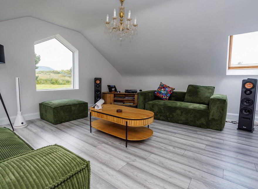 For Sale - Inchiboy, Mastergreehy, Mastergeehy, V23NA49