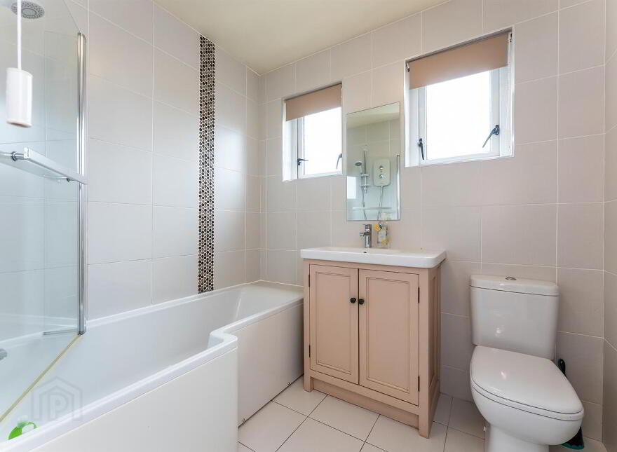 1 George Court, Ballynure, Ballyclare, BT39 9TL