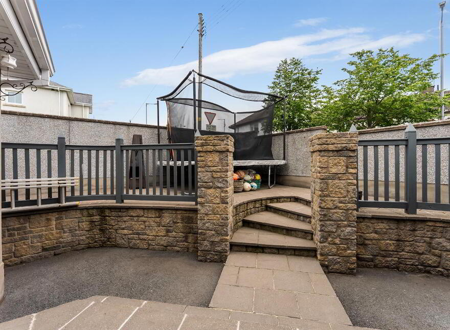 1 George Court, Ballynure, Ballyclare, BT39 9TL