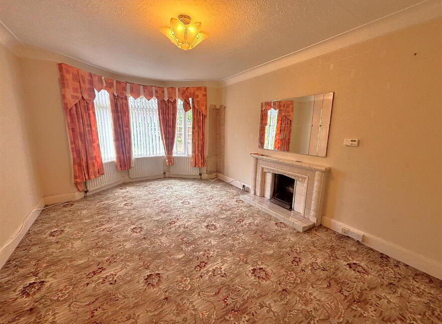10 Alexandra Gardens, Belfast, BT15 3LJ