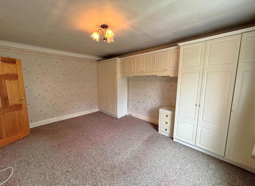 10 Alexandra Gardens, Belfast, BT15 3LJ