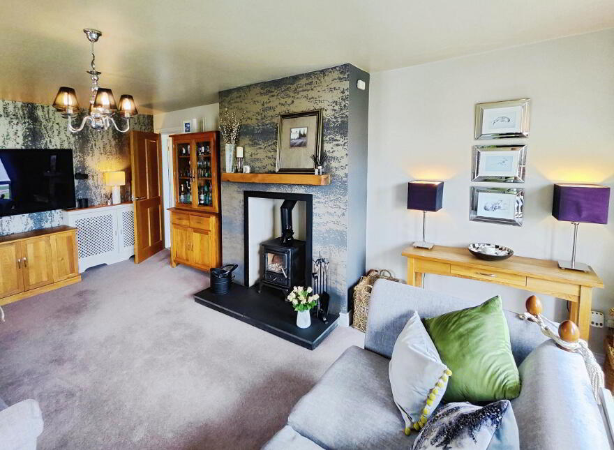 19 Magheraboy Drive, Portrush, BT56 8GP