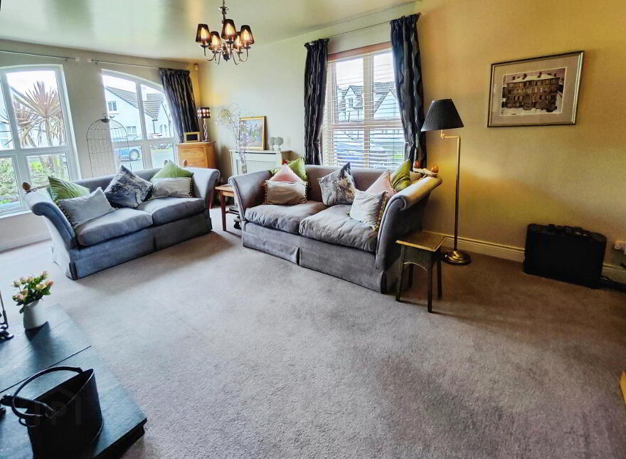 19 Magheraboy Drive, Portrush, BT56 8GP