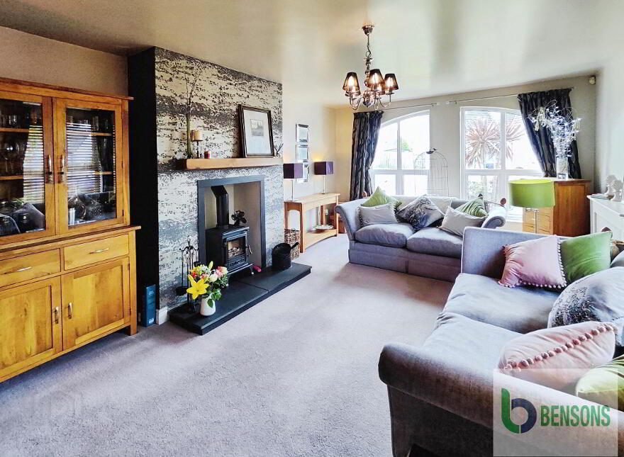 19 Magheraboy Drive, Portrush, BT56 8GP