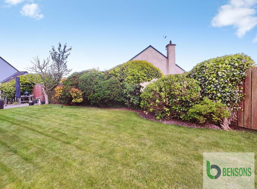 19 Magheraboy Drive, Portrush, BT56 8GP