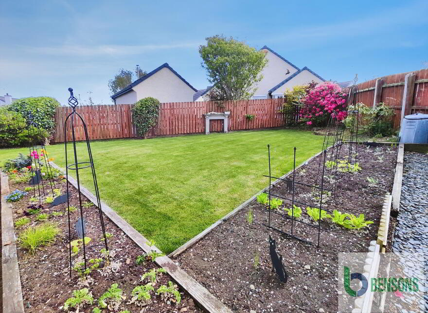 19 Magheraboy Drive, Portrush, BT56 8GP