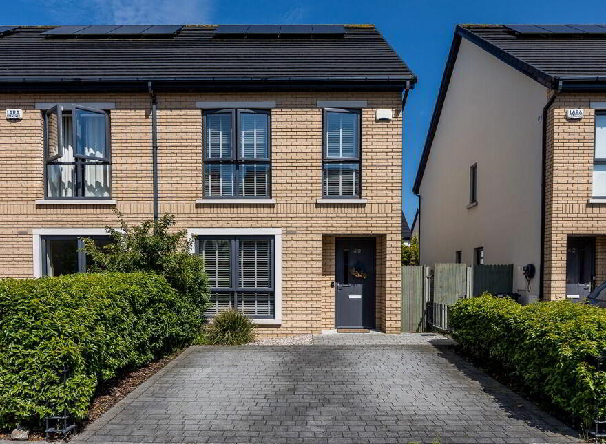 40 Churchfield Way, Ashbourne photo