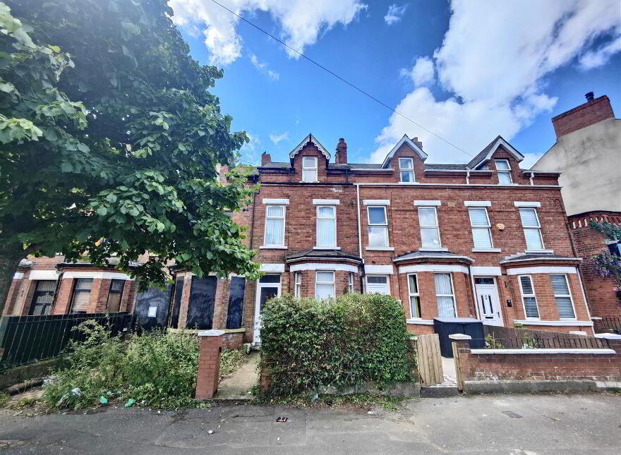 43 Skegoneill Avenue, Belfast, BT15 3JP photo
