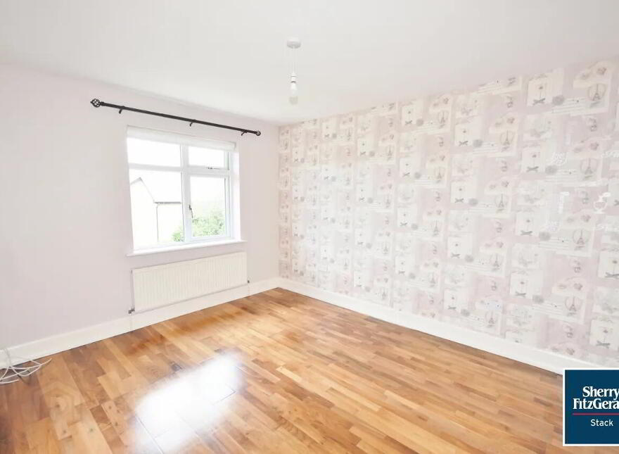 1 Cois Teampaill, Newcastle West, V42HP28