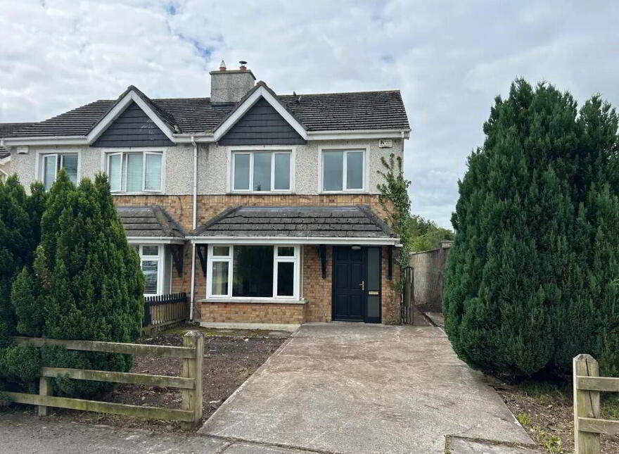 12a Derrycorris Drive, Edenderry, R45VH02 photo