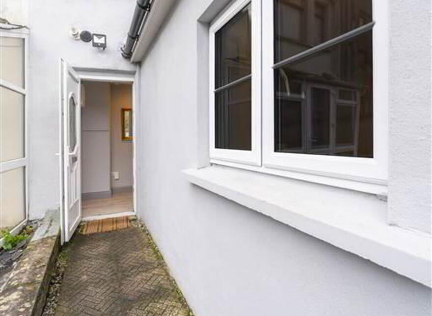 Apartment, No. 8 Tapas Bar, Mill Street, Westport, Mayo, F28XW14