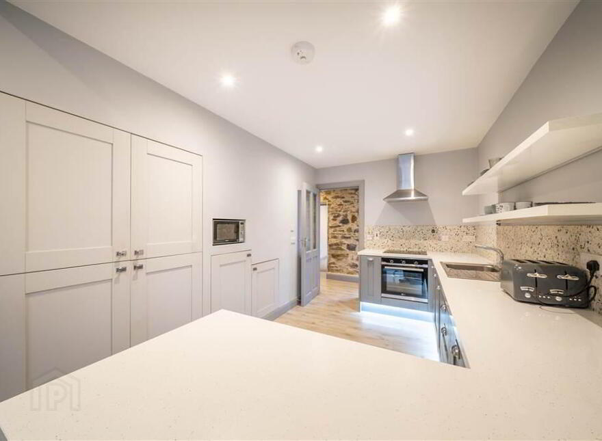 Apartment, No. 8 Tapas Bar, Mill Street, Westport, Mayo, F28XW14
