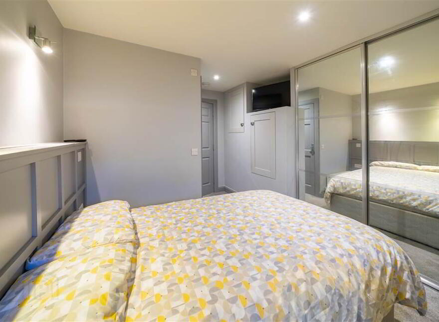 Apartment, No. 8 Tapas Bar, Mill Street, Westport, Mayo, F28XW14