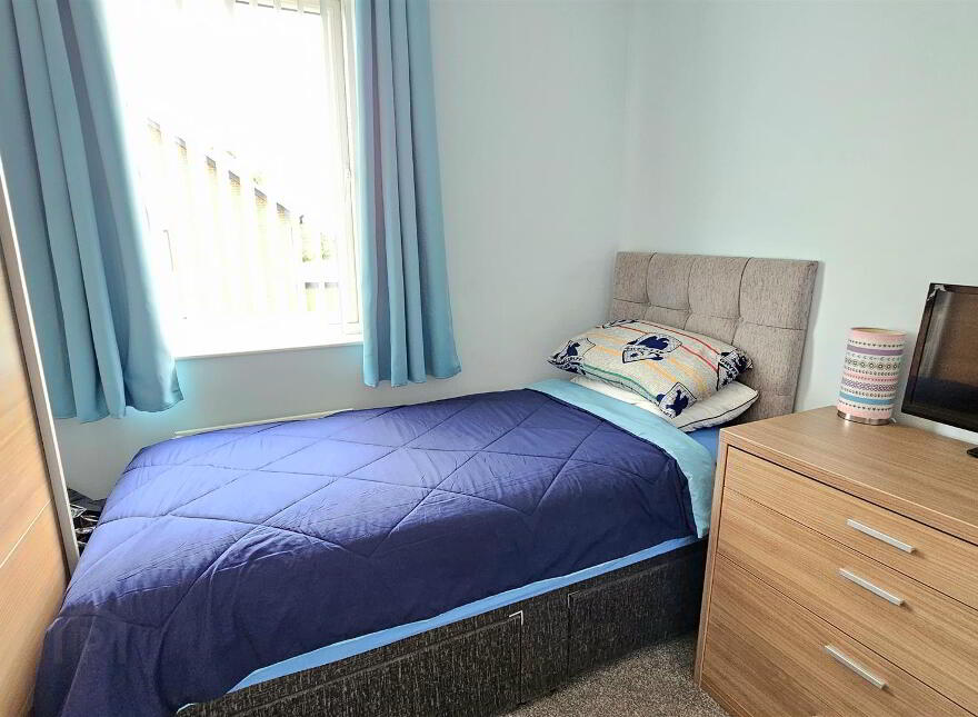 4 Bashford Drive, Carrickfergus, BT38 9TW