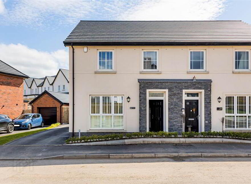 26 Mealough Drive, Carryduff, Belfast, BT8 8SH photo