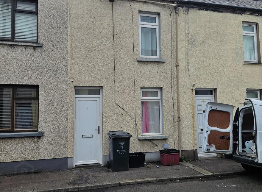 9 Patrick Place, Ballymena, BT42 2BA photo