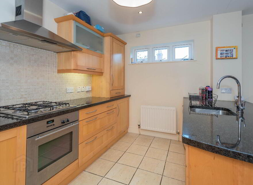 Apt 9, 1 Deramore Park South, Belfast, BT9 5JY