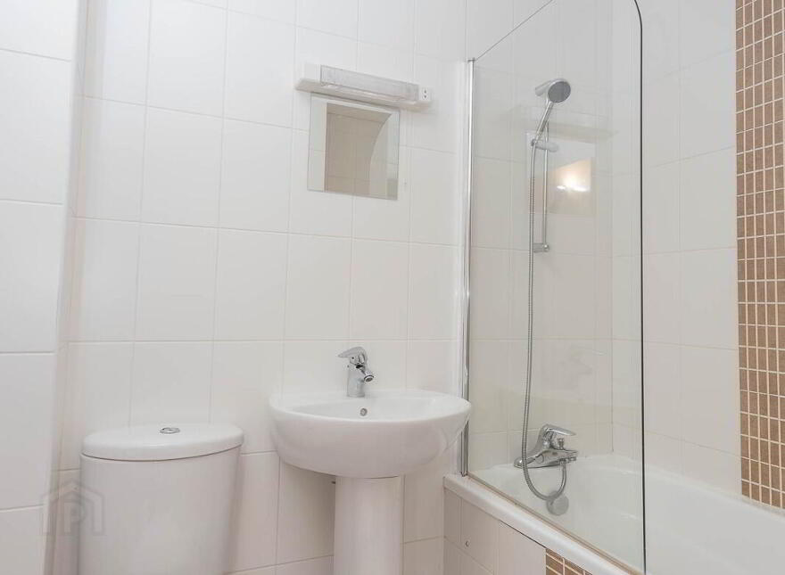 Apt 9, 1 Deramore Park South, Belfast, BT9 5JY