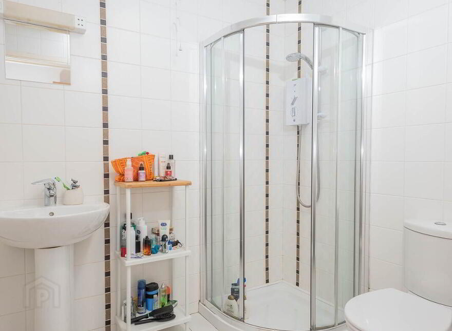 Apt 9, 1 Deramore Park South, Belfast, BT9 5JY