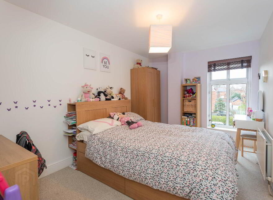 Apt 9, 1 Deramore Park South, Belfast, BT9 5JY