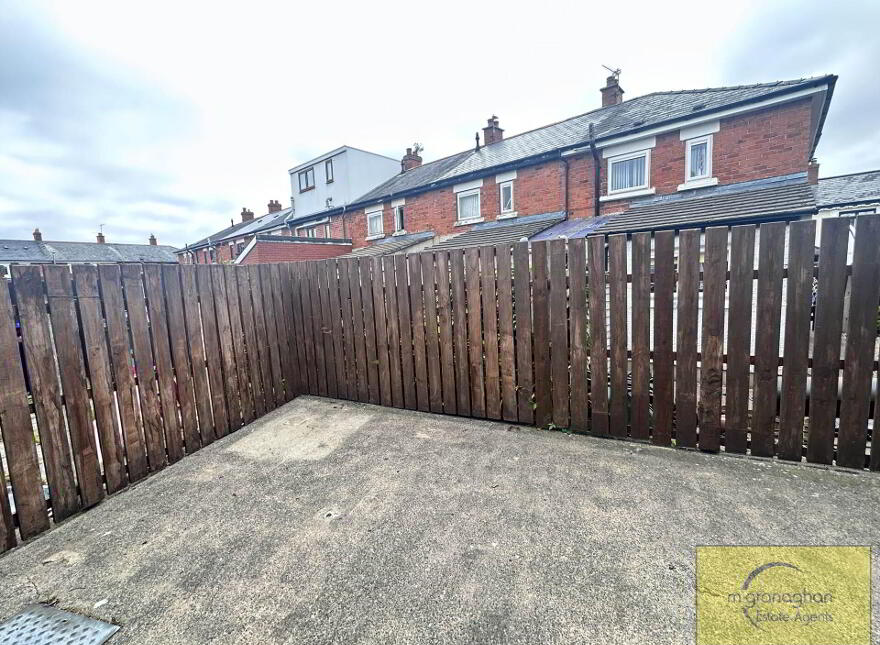 13 Whiterock Drive, Whiterock, Belfast, BT12 7PR