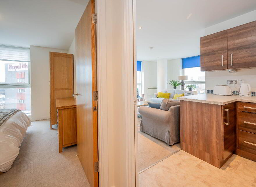 10-01 The Obel, 62 Donegall Quay, Belfast, BT1 3NH