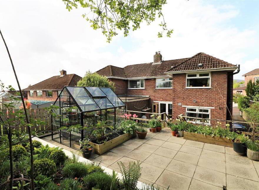 51 Duncoole Park, Belfast, BT14 8JS