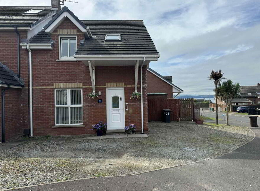 29 Loughview Village, Carrickfergus, BT38 7PD photo