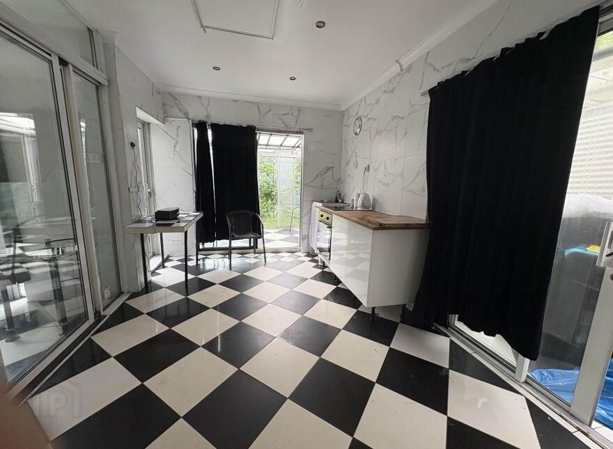 18 Woodbrook Road, Bishopstown, Cork, T12TV2C