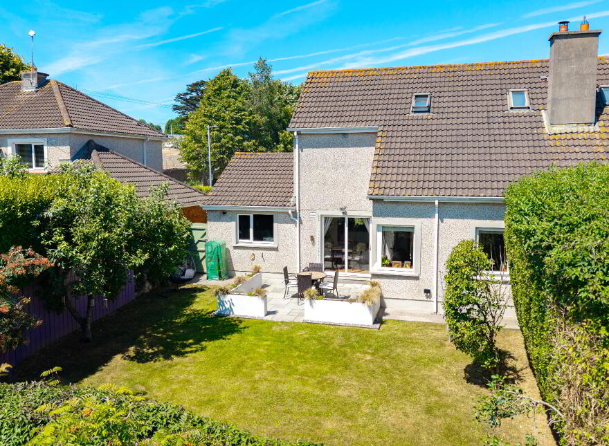 2 Droimeala, Cashel Road, Clonmel, E91X017