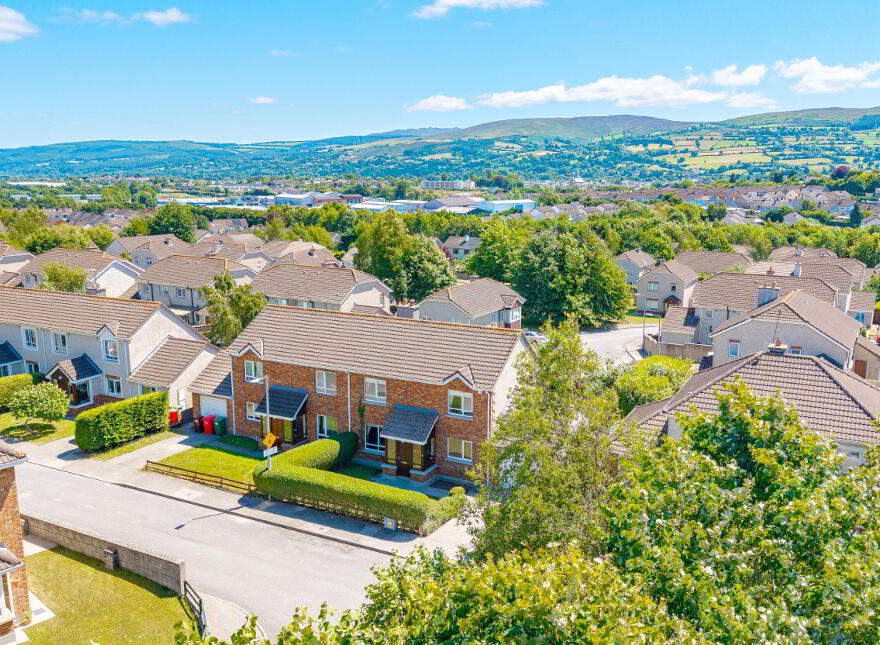2 Droimeala, Cashel Road, Clonmel, E91X017
