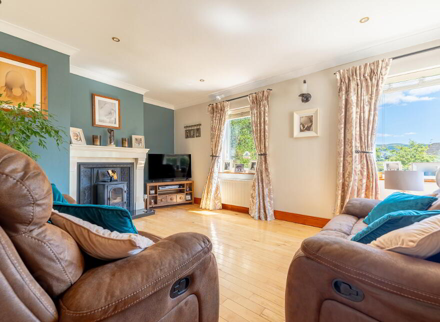 2 Droimeala, Cashel Road, Clonmel, E91X017