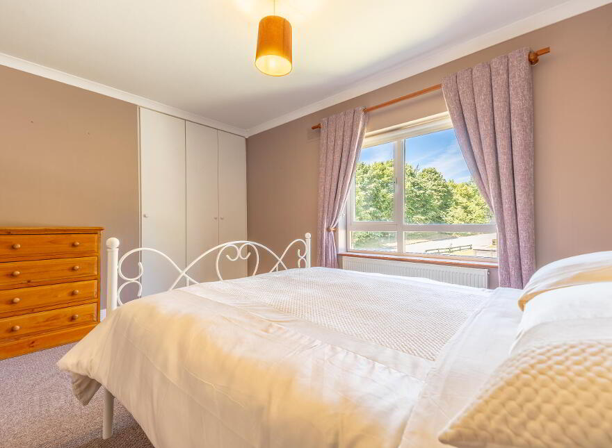 2 Droimeala, Cashel Road, Clonmel, E91X017