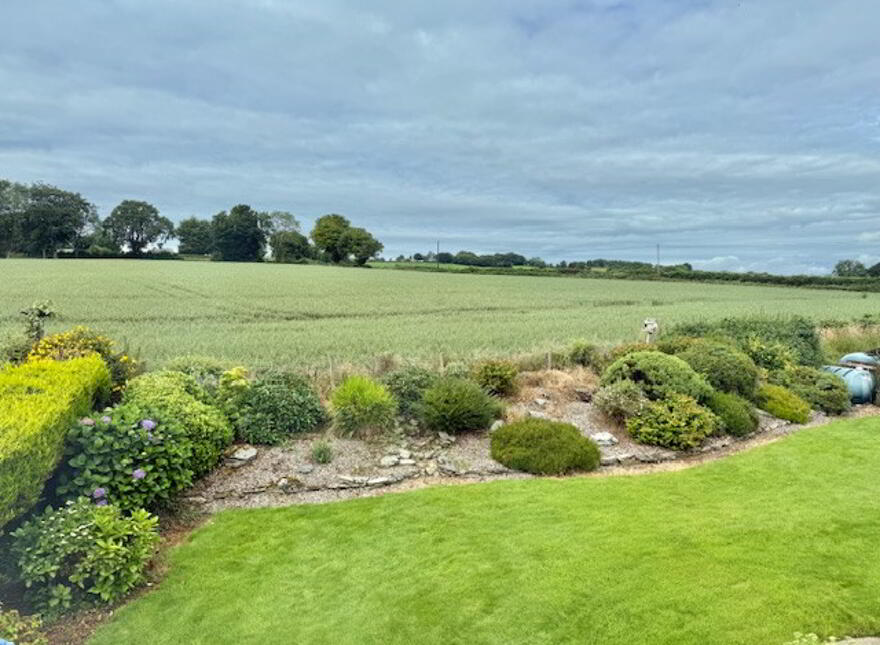 30 Mallory Park, Eglinton, L'Derry, BT47 3XJ