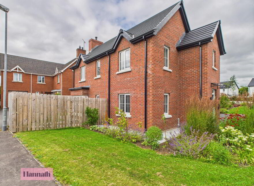 51 Toberhewny Lodge, Lurgan, Craigavon, BT66 7FL photo