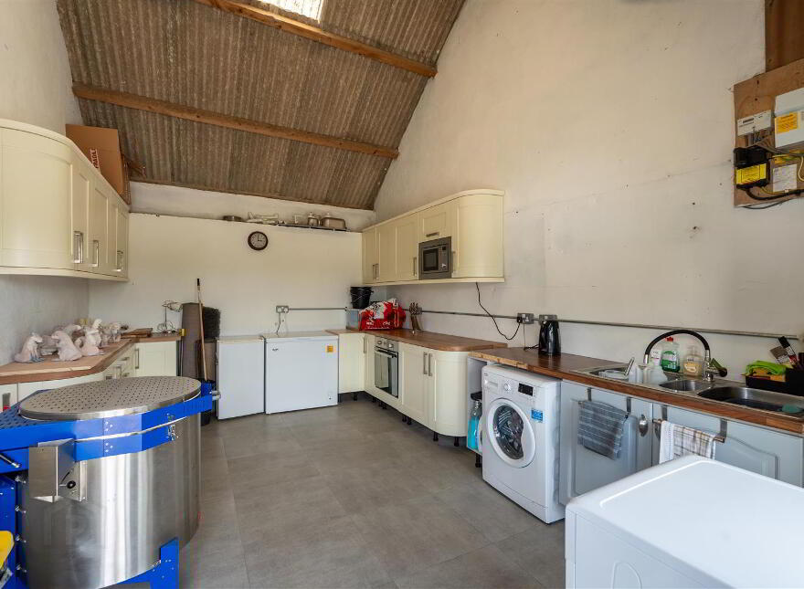 Hillhead Cottage, 11 Annadorn Road, Downpatrick, BT30 8JU