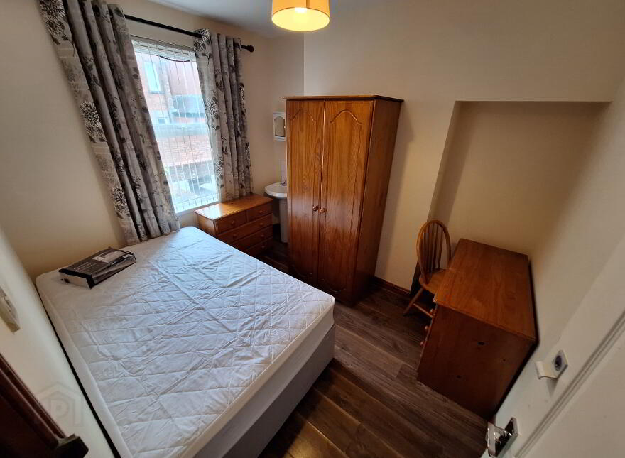 9 Riverview Street, Stranmillis, Belfast, BT9 5FD