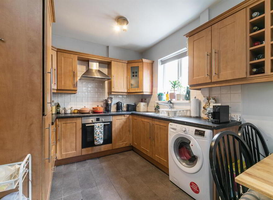 32 Dunraven Gardens, Belfast, BT5 5LG