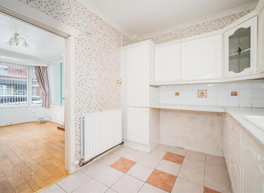 11 Lichfield Avenue, Belfast, BT5 5JQ