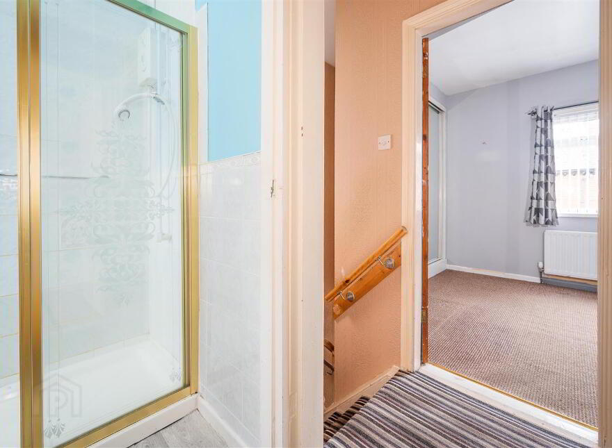 11 Lichfield Avenue, Belfast, BT5 5JQ